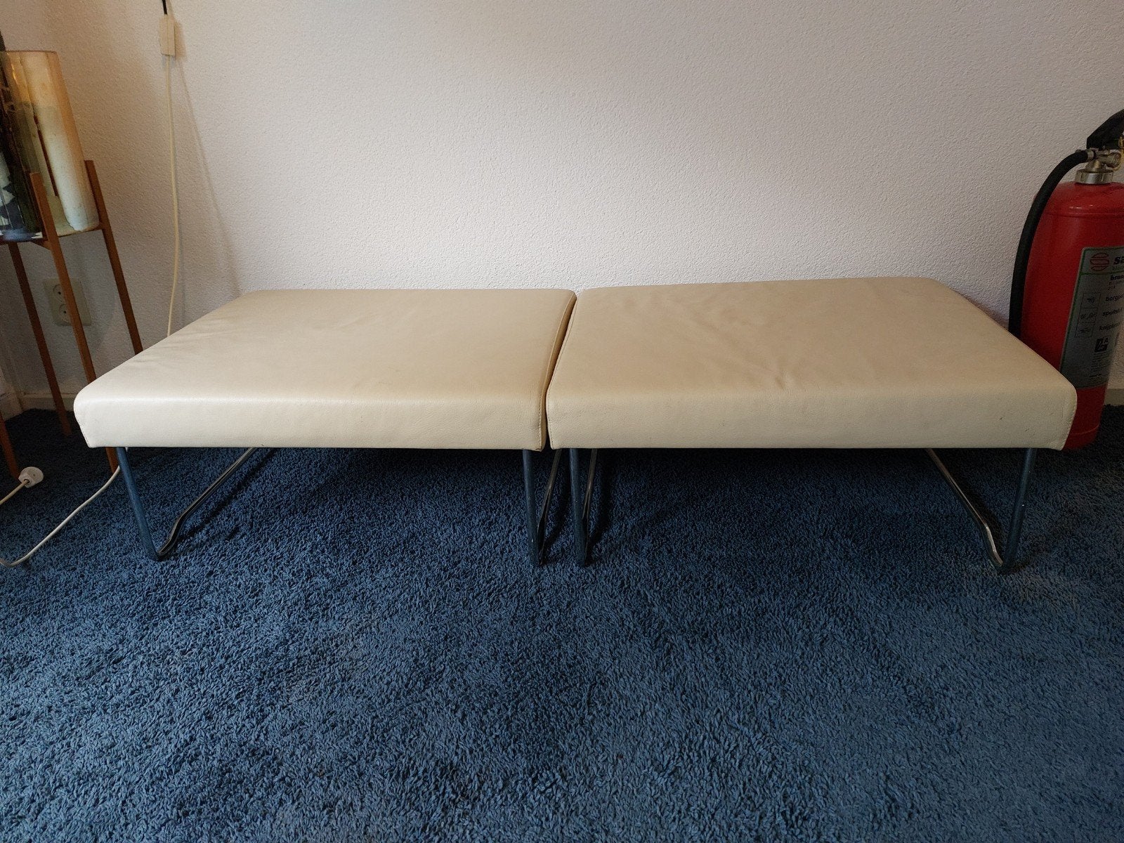 Twee design (voeten)bankjes, passend bij Rolf Benz, Huis en Inrichting, Ophalen, Minder dan 50 cm, Design, 75 tot 100 cm