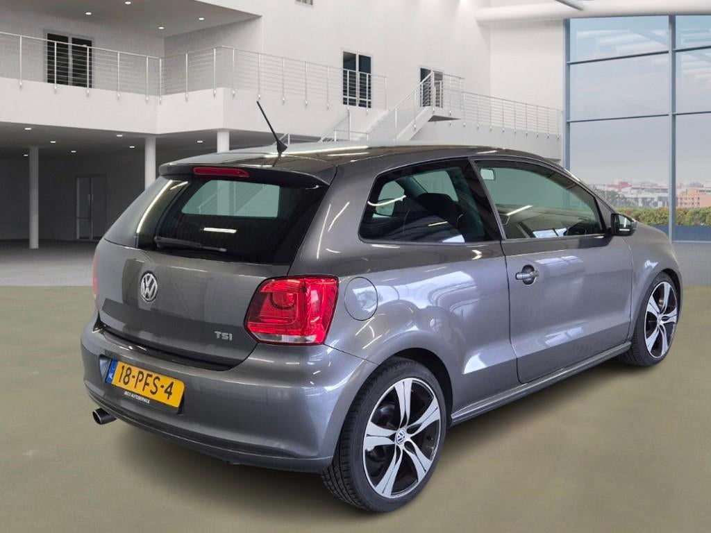 Volkswagen Polo 1.2 TSI Highline, Auto's, Volkswagen, Voorwielaandrijving, Euro 5, Handgeschakeld, 19 km/l