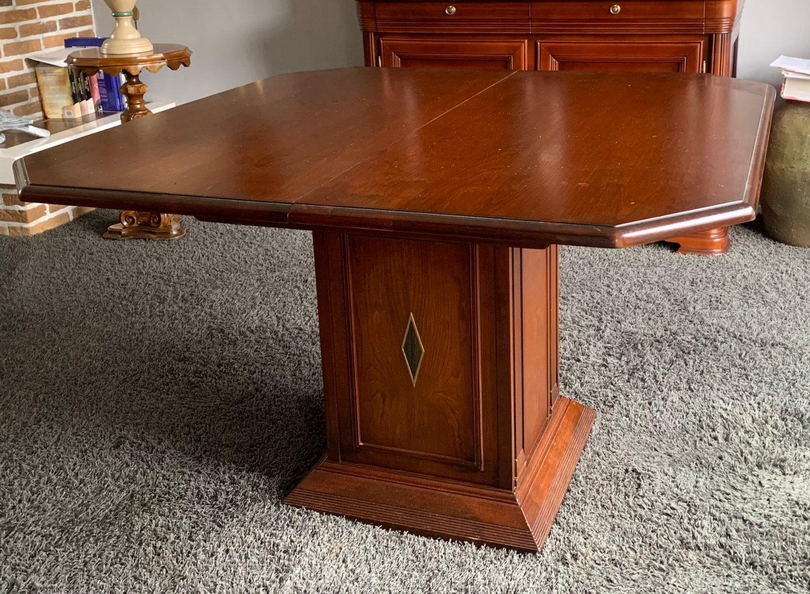 Eikenhouten eettafel, Ophalen