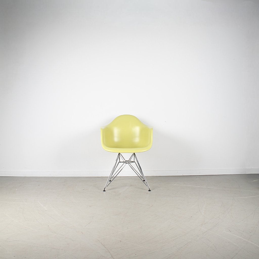 29x Vitra Eames DAR Kuipstoel Limoen – Chroom, Niet ingevuld, Gebruikt, Niet ingevuld, Ophalen of Verzenden