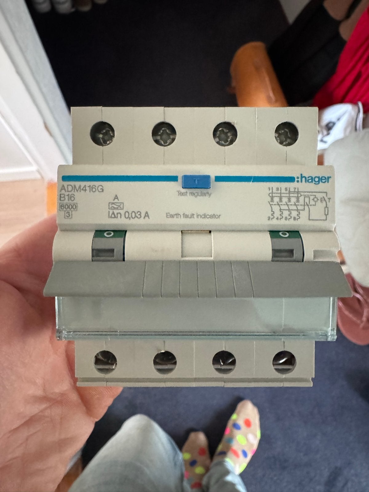 Hager ADM416G Aardlekautomaat B16 0,03A, Doe-het-zelf en Verbouw, Verzenden, Gebruikt, Hager, Aardlekautomaat