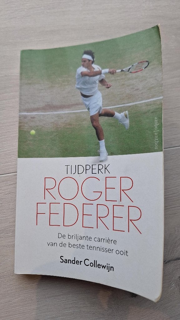 Boek: Tijdperk Roger Federer - Biografie tennislegende, Boeken, Gelezen, Sander Collewijn, Ophalen of Verzenden, Sport