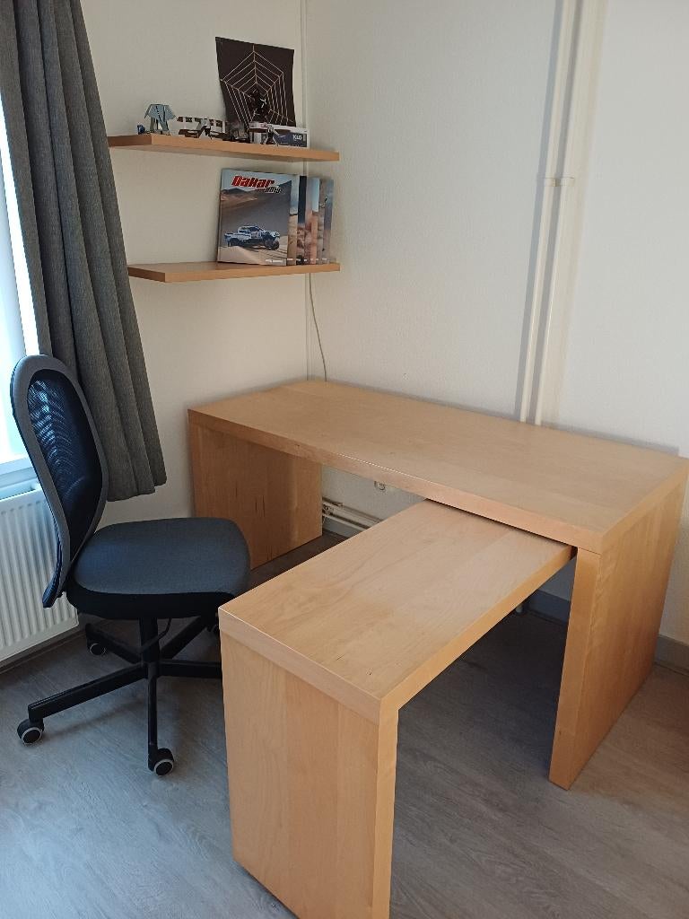 Bureau gratis, Ophalen, Gebruikt, 65 cm, IKEA