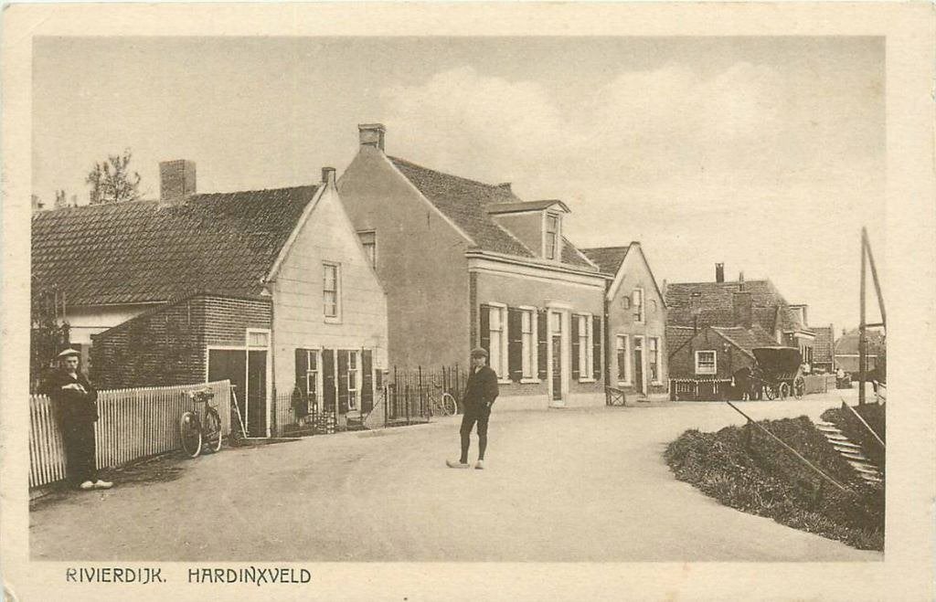 388-429-045 Hardinxveld Rivierdijk, Verzamelen, Ansichtkaarten | Nederland, Verzenden, Voor 1920, Zuid-Holland