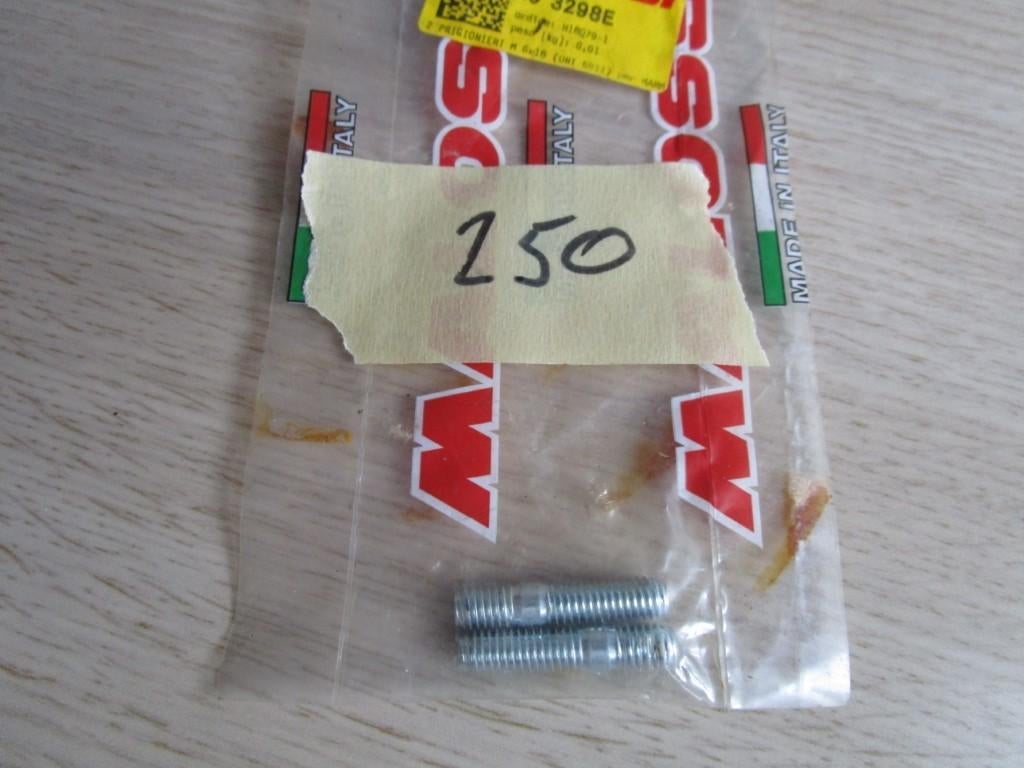 Nr.250: Malossi tapeindjes voor uitlaat, code 19 3298E, Fietsen en Brommers, Brommeronderdelen | Scooters, Ophalen of Verzenden