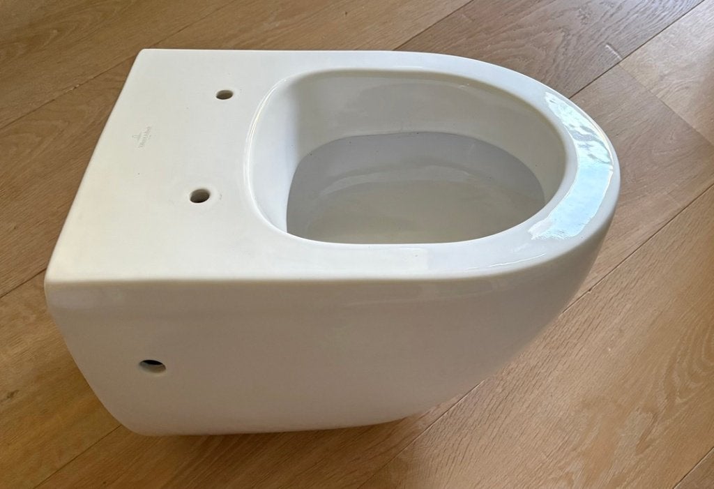 Villeroy & Boch hangend toilet type Subway, Ophalen, Zo goed als nieuw, Steen, Toilet