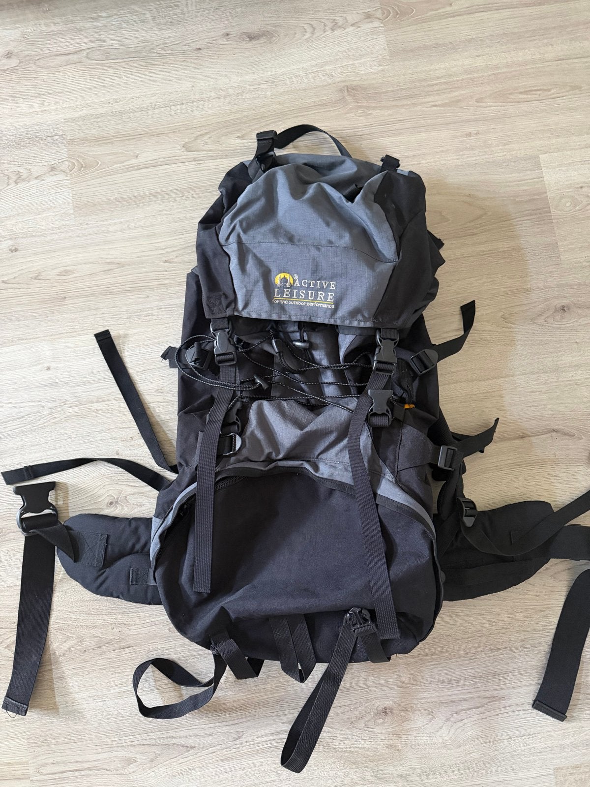 Active Leisure Trekking Rugzak / Backpack - Zwart/Grijs, Ophalen, Gebruikt, Rugzak