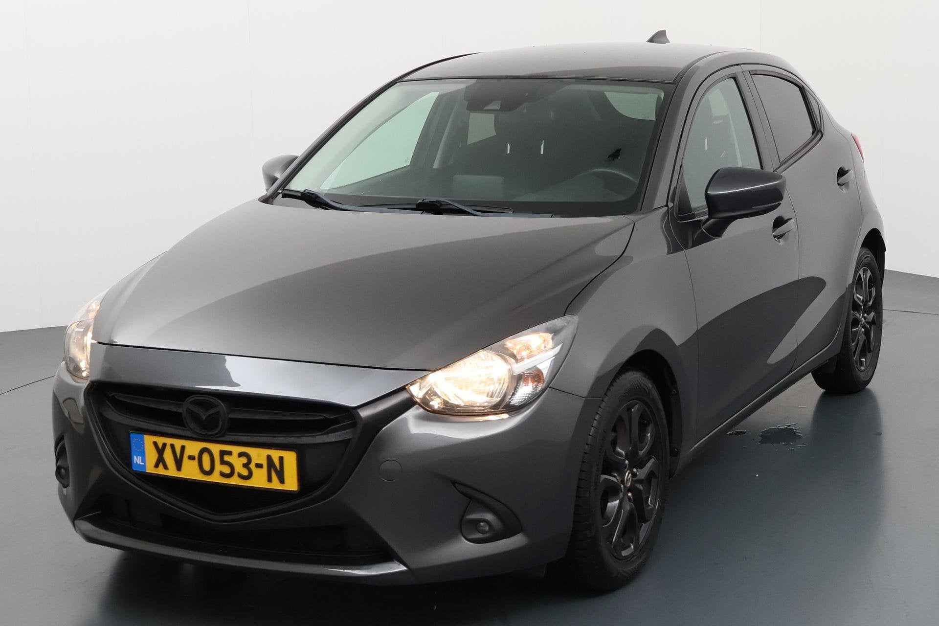 Mazda 2 1.5 Skyactiv-G Sport Selected Zuinig en wendbaar de, Auto's, Voorwielaandrijving, Stof, Origineel Nederlands, Handgeschakeld