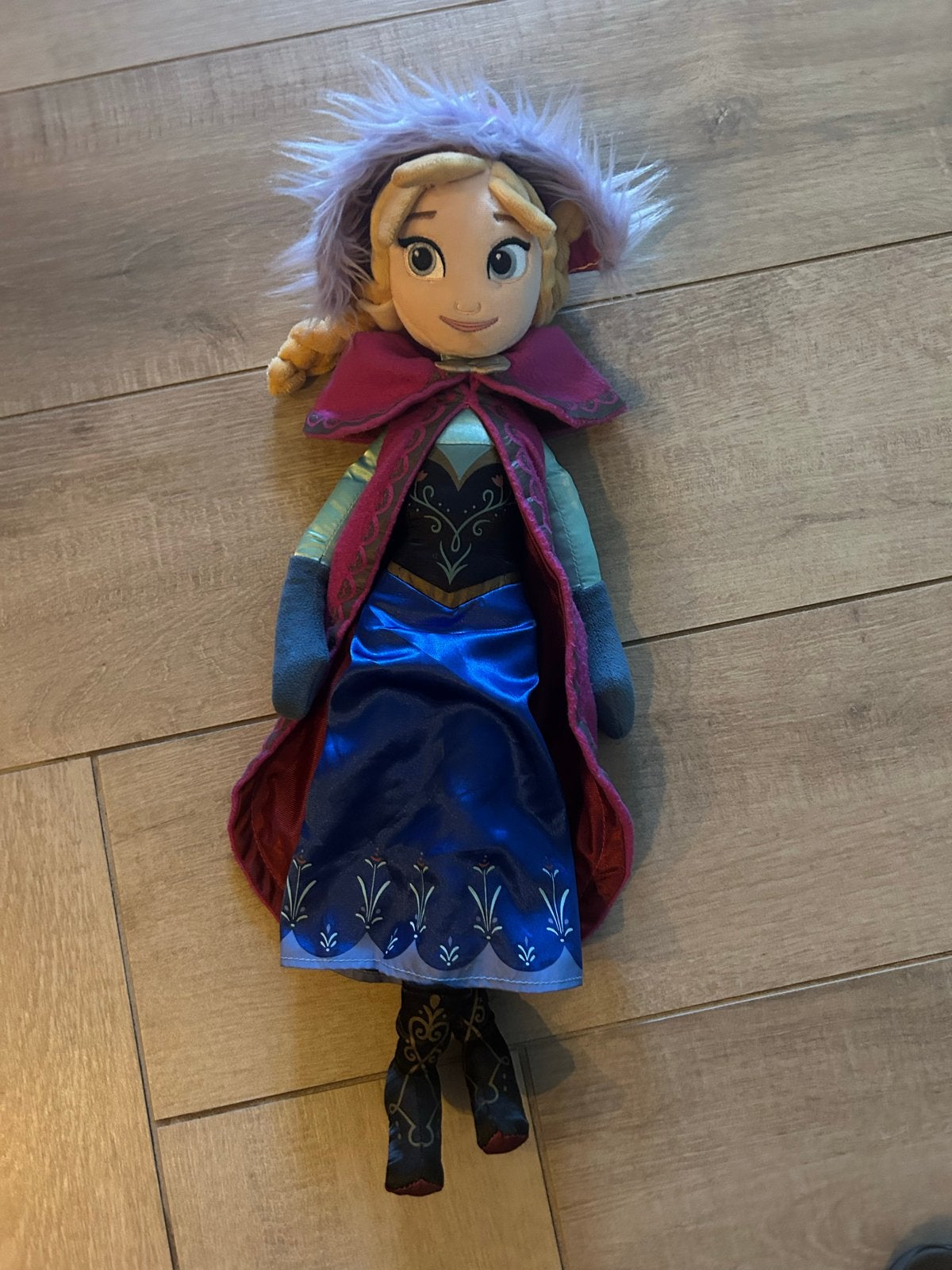 Disney Frozen Anna Knuffelpop - Zacht en knuffelbaar, Kinderen en Baby's, Speelgoed | Poppen, Ophalen, Gebruikt, Overige typen