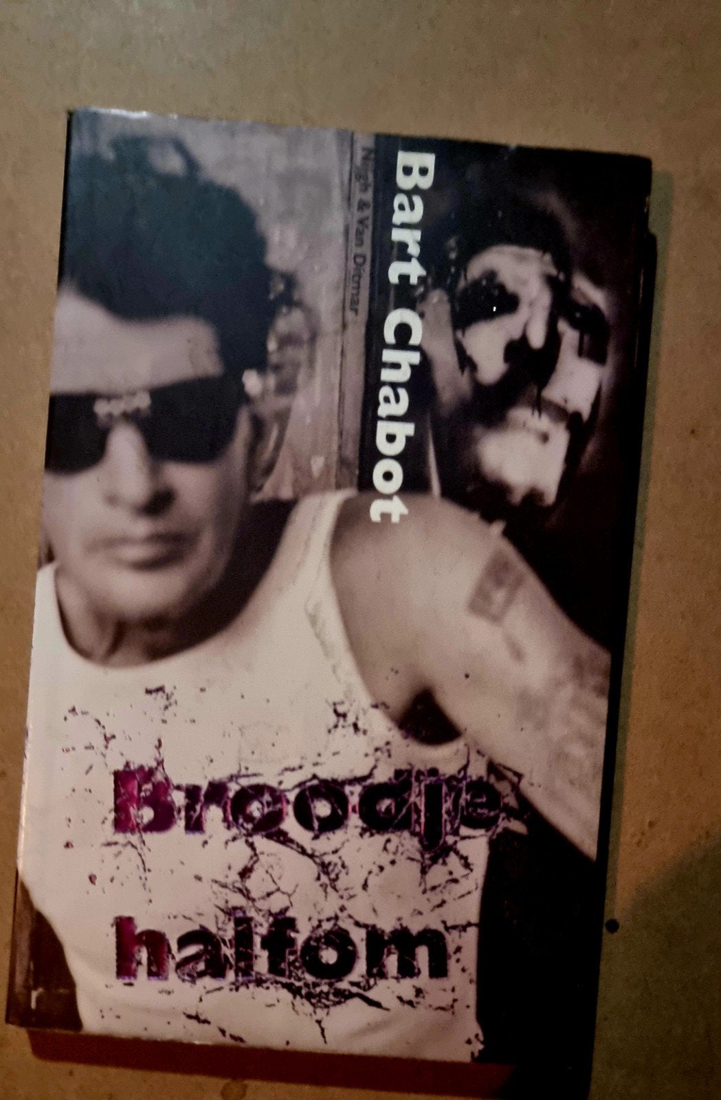 Broodje halfom - Bart Chabot (Nijgh & Van Ditmar), Boeken, Ophalen of Verzenden, Gelezen, Bart Chabot, Nederland