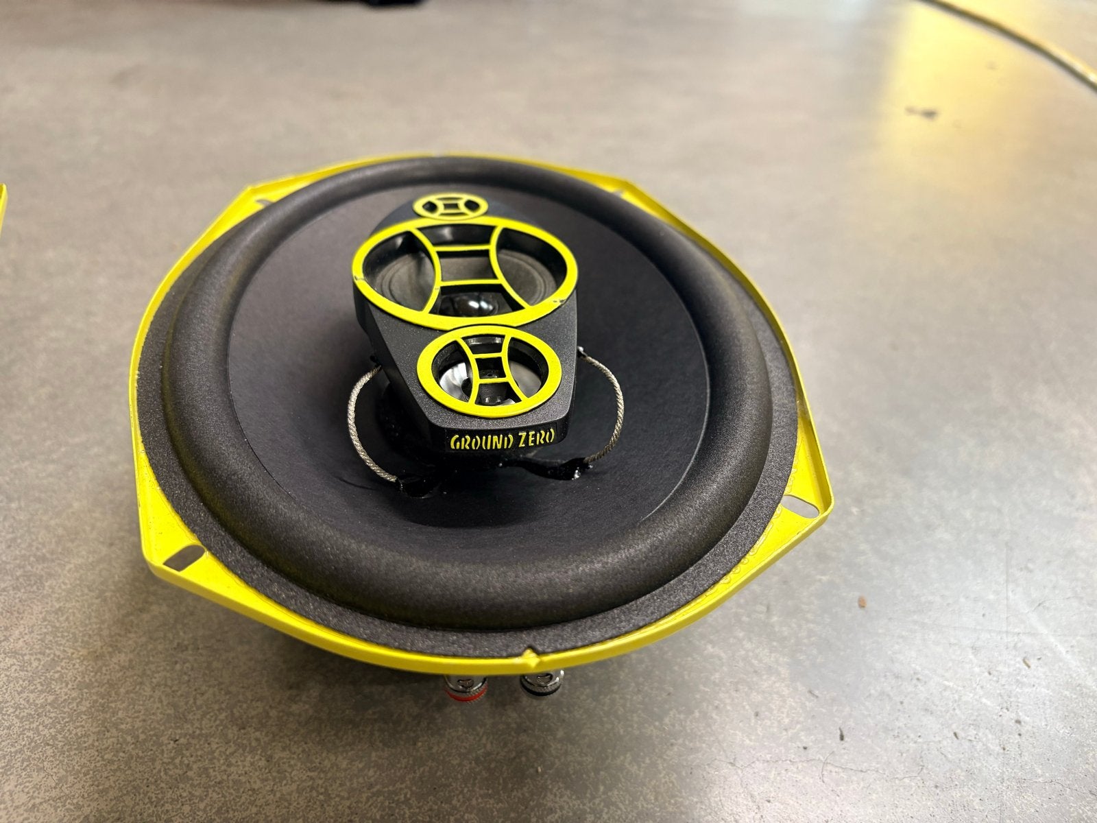 Ground Zero GZCF 7104XSPL 7"x10" 300W 4 Ohm speakers, Ophalen, Zo goed als nieuw