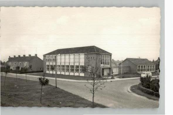 Klundert Chr. mulo school, Ophalen of Verzenden, 1960 tot 1980, Ongelopen, Noord-Brabant