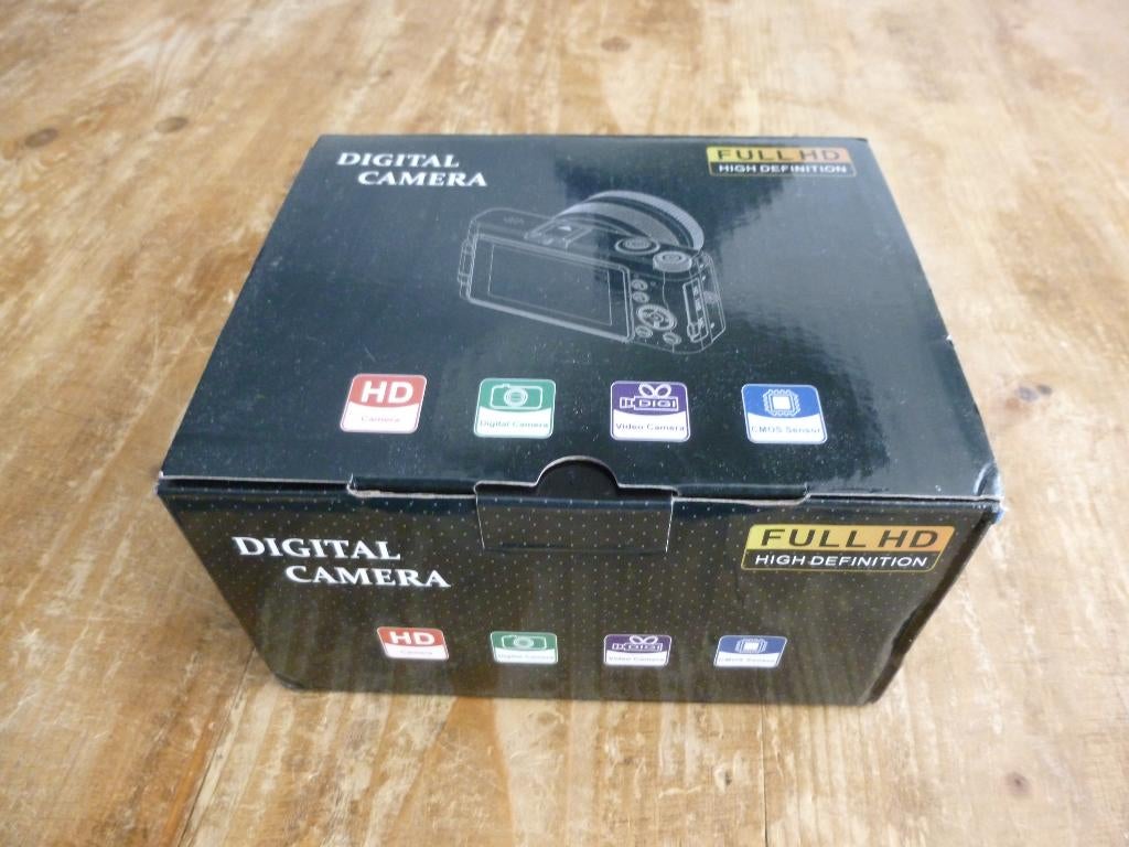 Nagenoeg Nieuwe 4k UHD camera met klapscherm, Compact, Nieuw, Ophalen of Verzenden, Overige Merken