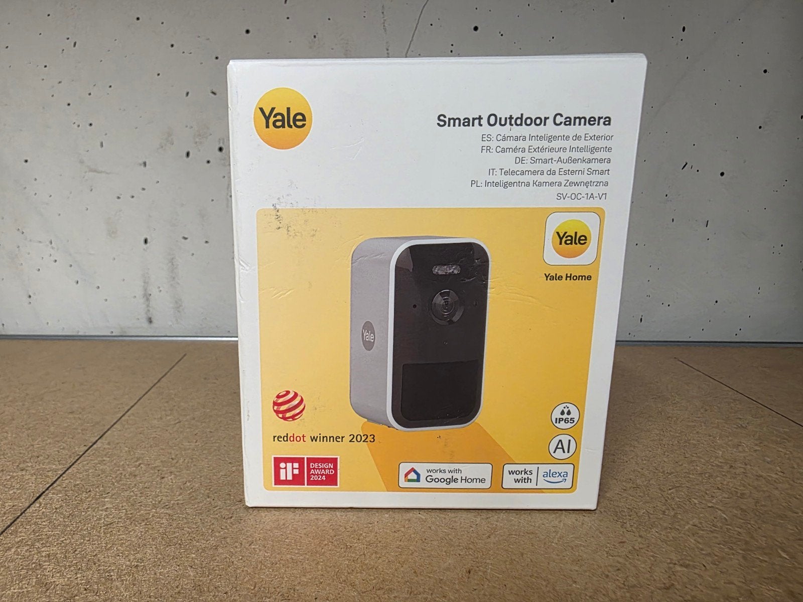 Yale Smart Outdoor Camera - Nieuw in doos, Ophalen of Verzenden, Nieuw, Buitencamera