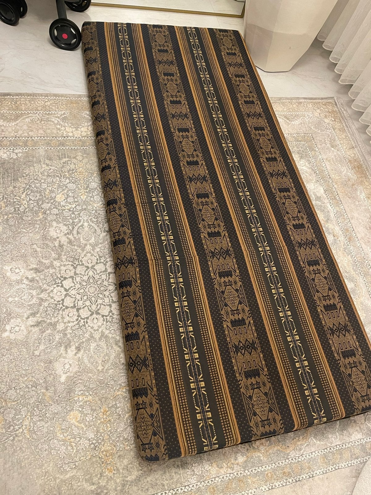 Matras met Oosters patroon - Zo goed als nieuw, Ophalen, Eenpersoons, Zo goed als nieuw, 80 cm