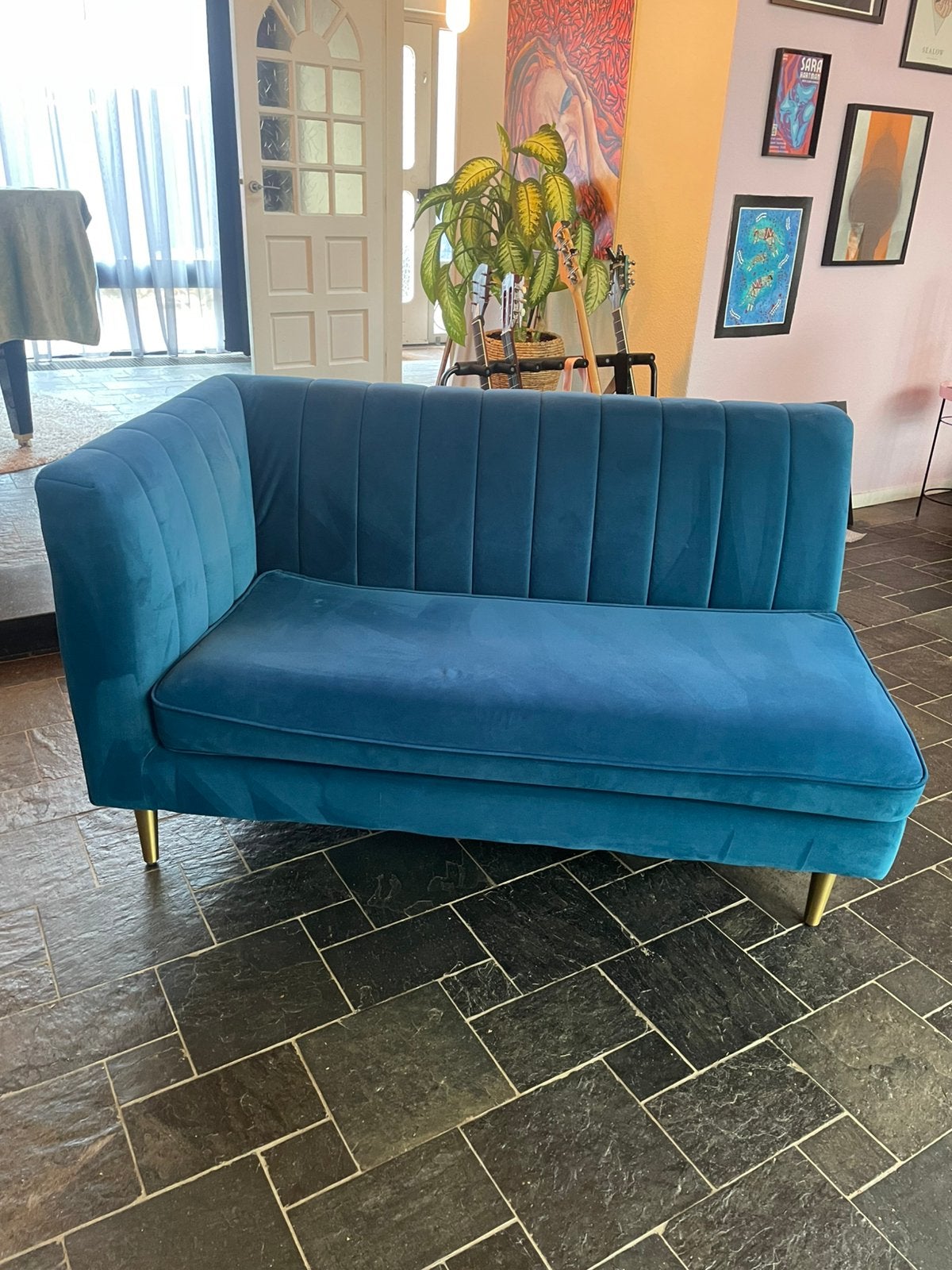Prachtige velvet blauwe chaise longue met gouden pootjes, Gebruikt, Tweepersoons, 75 tot 100 cm, Ophalen of Verzenden