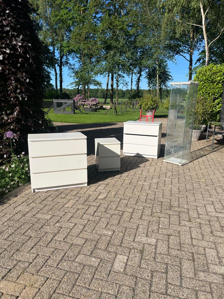 IKEA Vitrinekasten, Ladeblokken en Nachtkastje, Ophalen, Minder dan 50 cm, Gebruikt, Glas