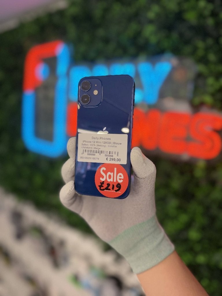 Zo goed als nieuw Apple iPhone 12 Mini 128GB, Ophalen of Verzenden, Zo goed als nieuw