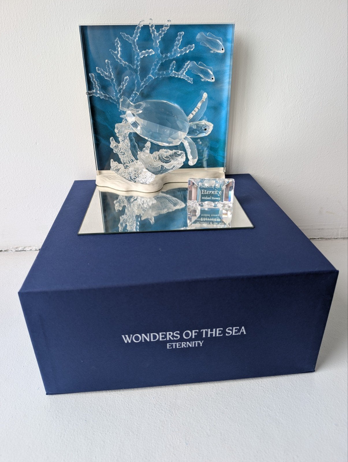 Wonders of the sea Eternity Swarovski met naamplaatje & doos, Verzamelen, Swarovski, Ophalen of Verzenden, Figuurtje