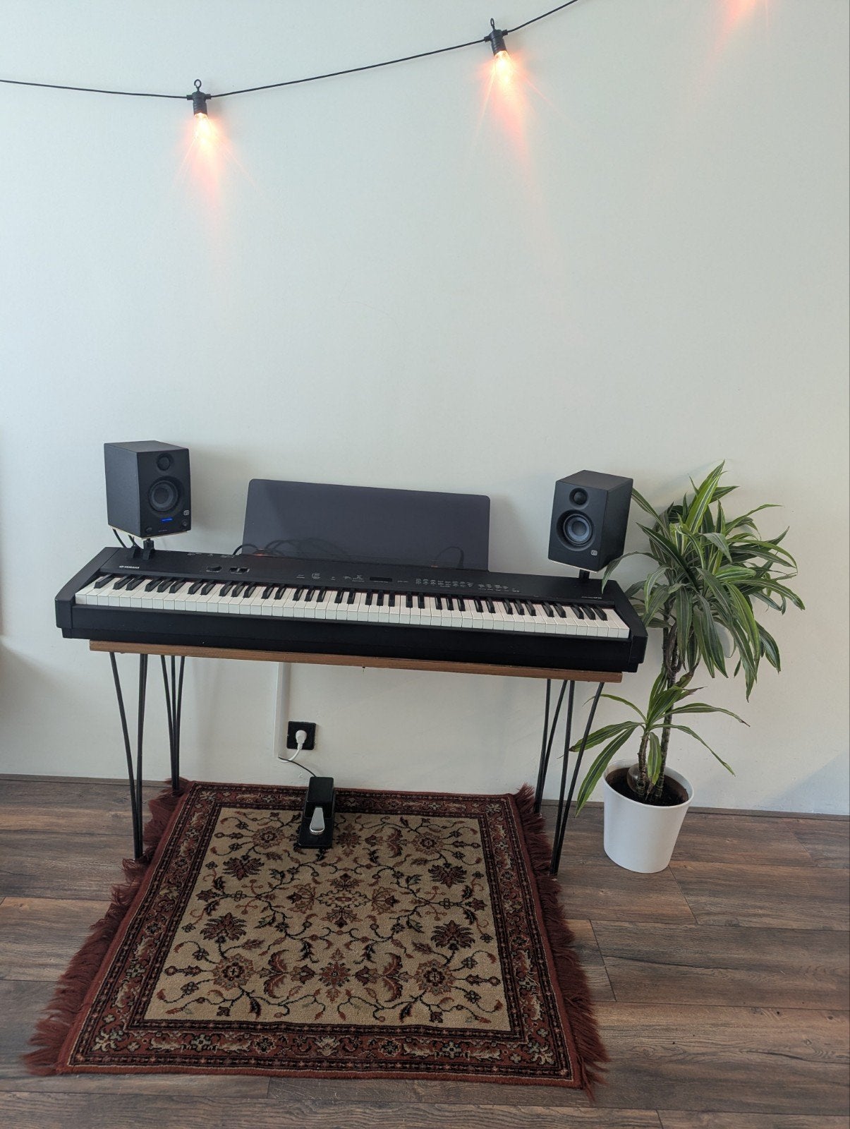 Yamaha CP33 + presonus 3.5 + meubel, Ophalen, Gebruikt