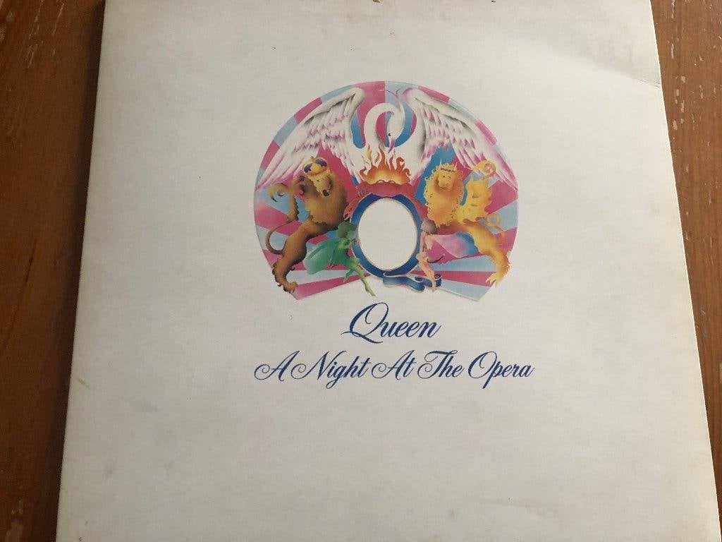 QUEEN  A NIGHT AT THE OPERA   1975, Cd's en Dvd's, Ophalen of Verzenden, Zo goed als nieuw, 12 inch, Poprock