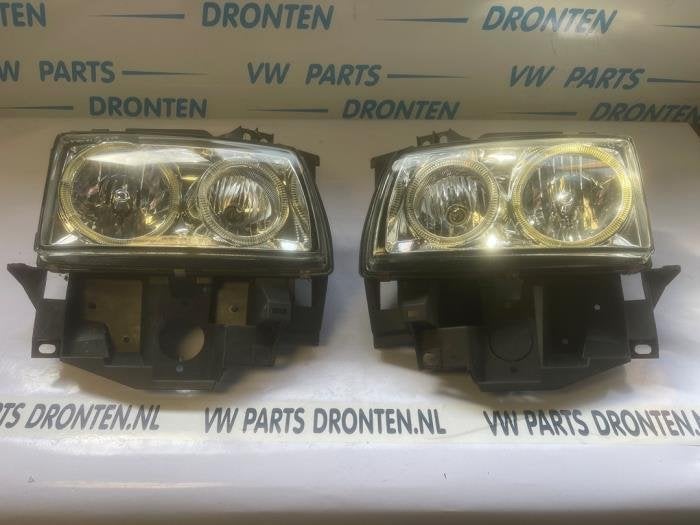 Koplamp links van een Volkswagen Transporter, Gebruikt, -, -, -