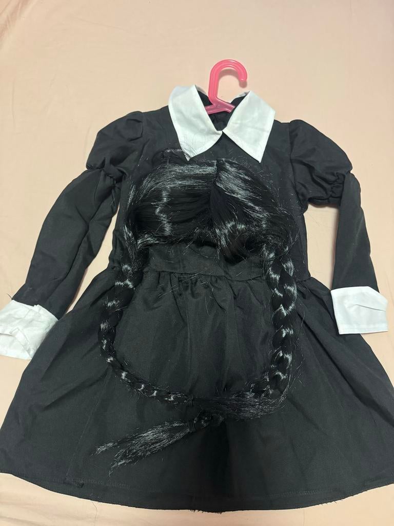 Wednesday Carnaval Outfit - Maat 110/116, Kinderen en Baby's, Carnavalskleding en Verkleedspullen, Ophalen of Verzenden, Zo goed als nieuw
