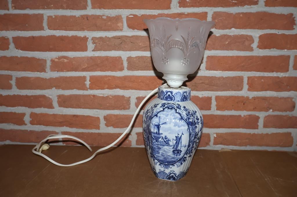 Bijzondere,  fraaie schemerlamp op Delfts blauwe vaas, Antiek en Kunst, Ophalen of Verzenden