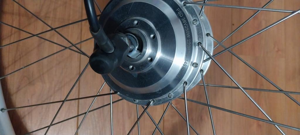 Motor van fiets koga miyata compleet  36V,250w, Fietsen en Brommers, Elektrische fietsen, 55 tot 59 cm, Ophalen, Zo goed als nieuw