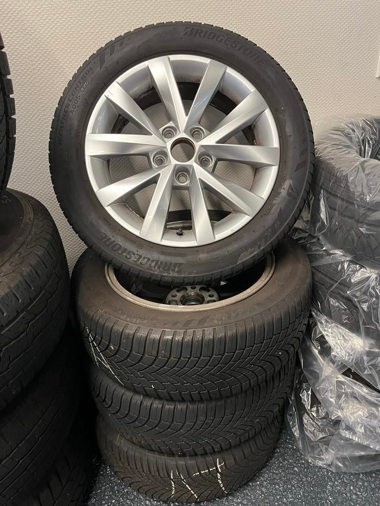 Octavia 4 Velgen + All Season Banden, Gebruikt, Banden en Velgen, Ophalen of Verzenden, All Season