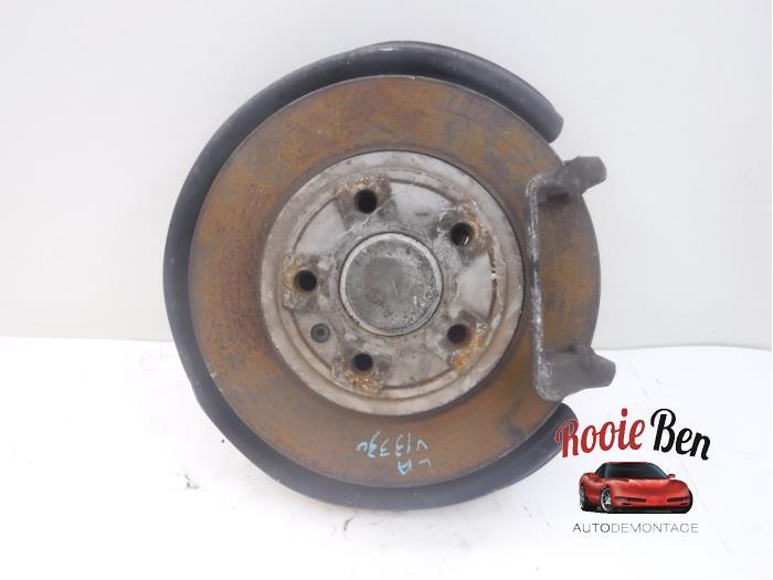 Fusee links-achter van een Audi A4, Gebruikt, -, -, -