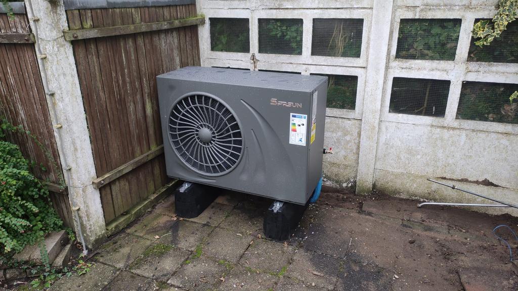 Vanaf 40 p.m Incl. Installatie Full-electric SPRSUN 9kW R290, Doe-het-zelf en Verbouw, Verwarming en Radiatoren, 30 tot 80 cm