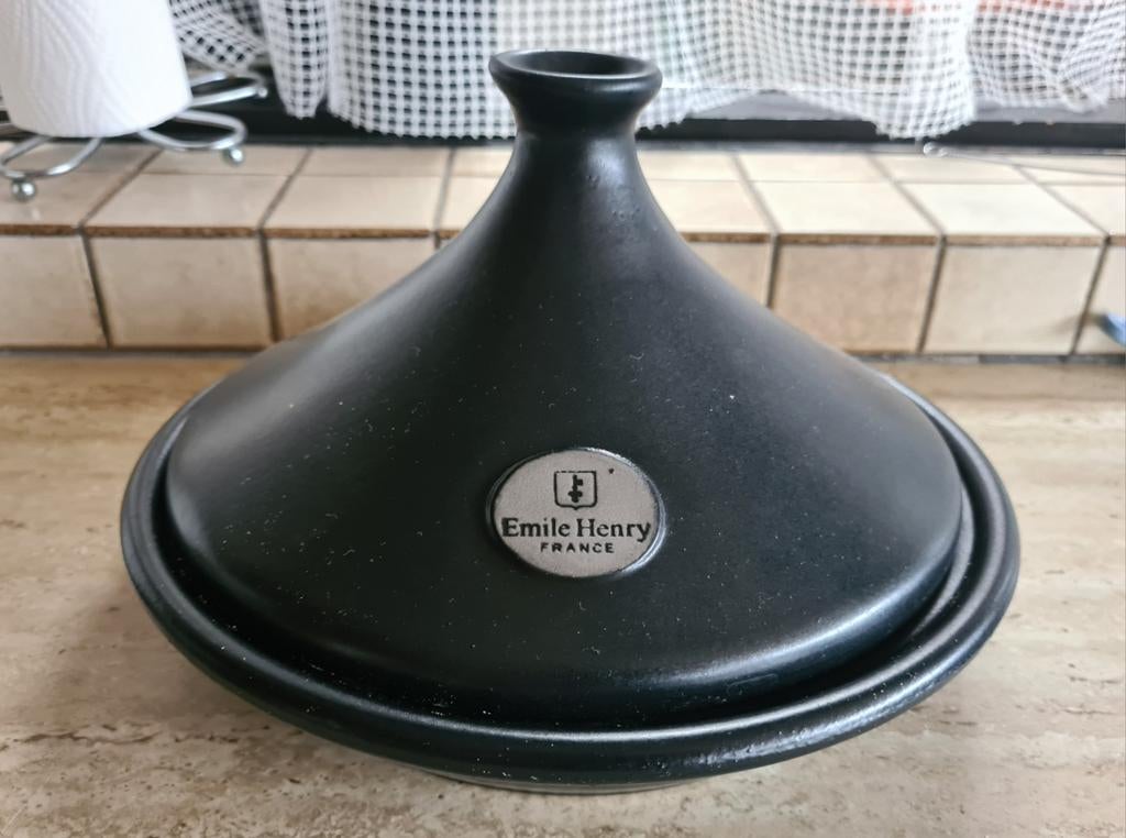 Mooie Tajine van Emile Henry, Ophalen, Zo goed als nieuw