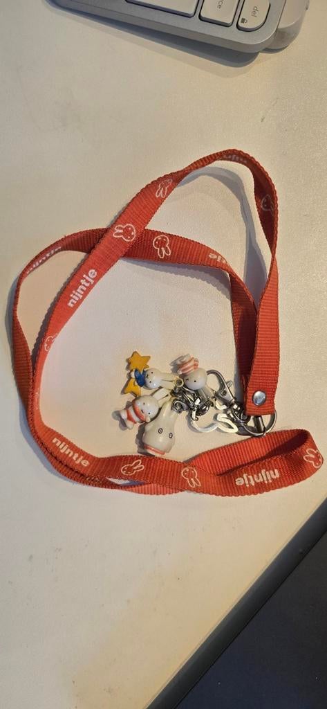 Nijntje Sleutelhanger met key Koord  - div hangers, Ophalen of Verzenden, Gebruikt, Knuffel of Figuurtje