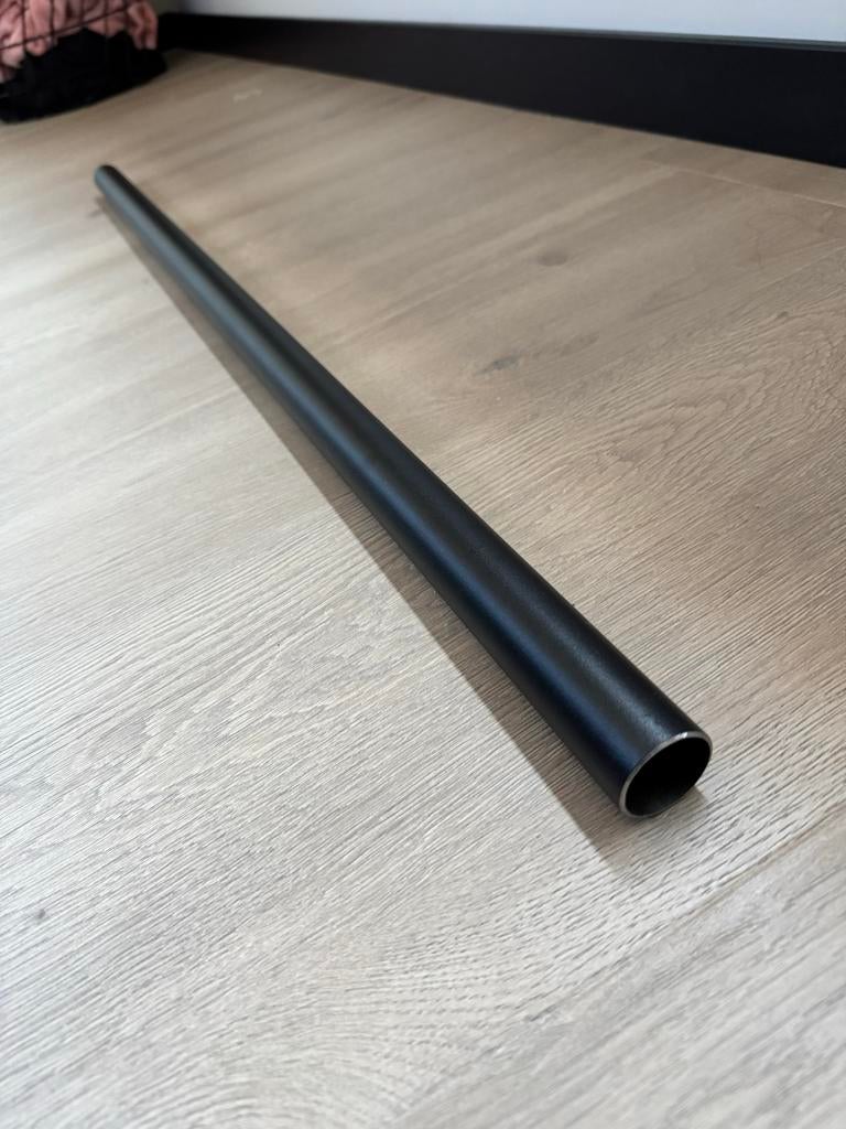 Garderobestang zwart gepoedercoat - 99cm, Huis en Inrichting, Woonaccessoires | Kapstokken, Overige typen, Nieuw, Ophalen of Verzenden