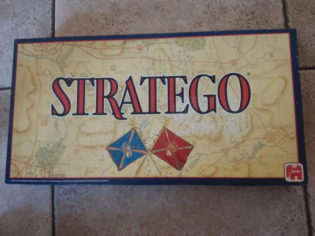 Stratego Bordspel - Klassieker!, Een of twee spelers, Ophalen of Verzenden, Gebruikt, MB