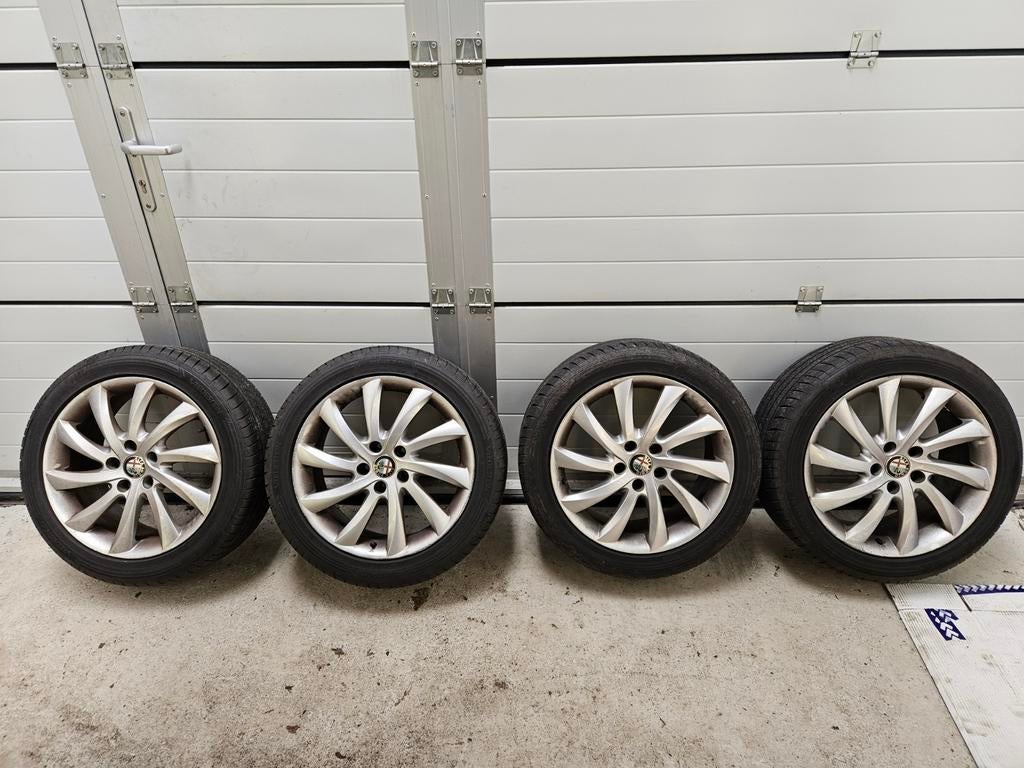 Alfa Romeo Giulietta 17 inch 5x110 zomerbanden, Auto-onderdelen, Ophalen, Gebruikt, 17 inch, Personenwagen