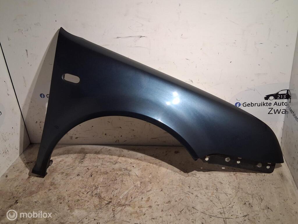 Rechter voorscherm lc5f Vw Bora 1.6-16V ('98-'06) 1J5821022, Auto-onderdelen, Gebruikt, Volkswagen, Ophalen of Verzenden, Volkswagen