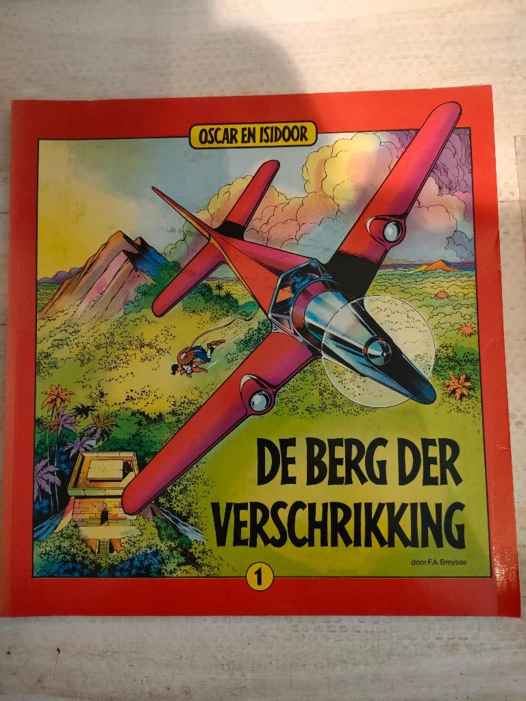 OSCAR EN ISIDOOR, Boeken, Stripboeken, Gelezen, Meerdere stripboeken, Ophalen of Verzenden