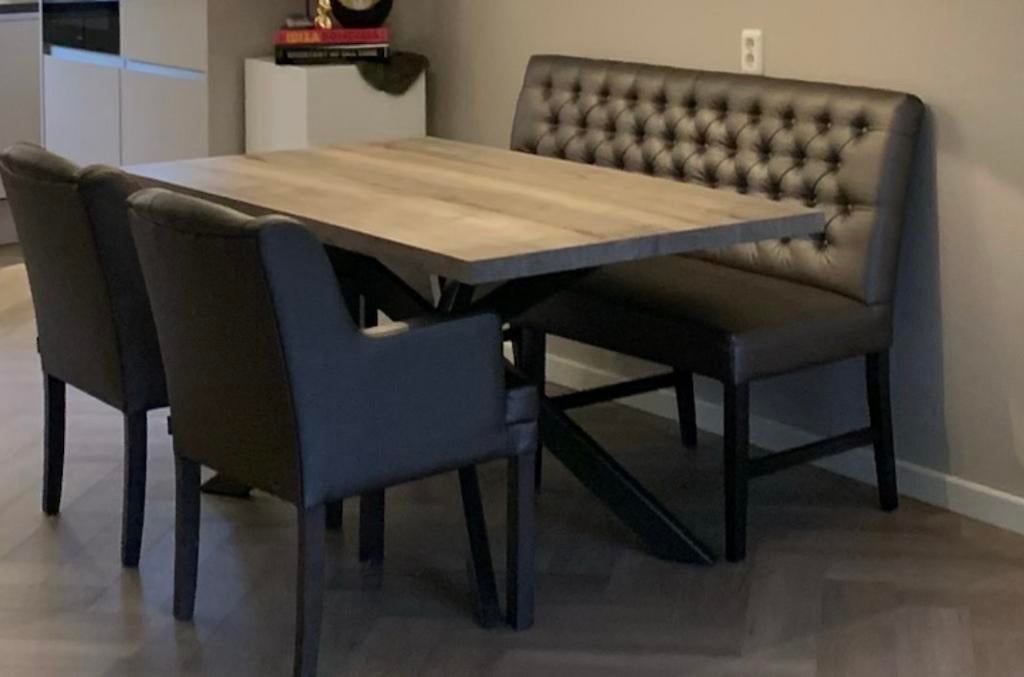 Eetkamer set, 2 stoelen bank en tafel, Ophalen, Zo goed als nieuw, Minder dan 4 stoelen