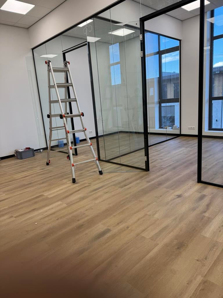 Glaswanden / Systeemwanden / Kantoorwanden, Zo goed als nieuw, Glasplaat, Veiligheidsglas, 160 cm of meer