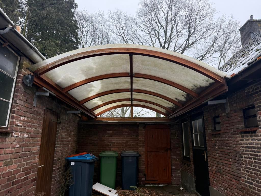 Grote overkapping / carport - hout en kunststof, Doe-het-zelf en Verbouw, Platen en Panelen, Gebruikt, Ophalen