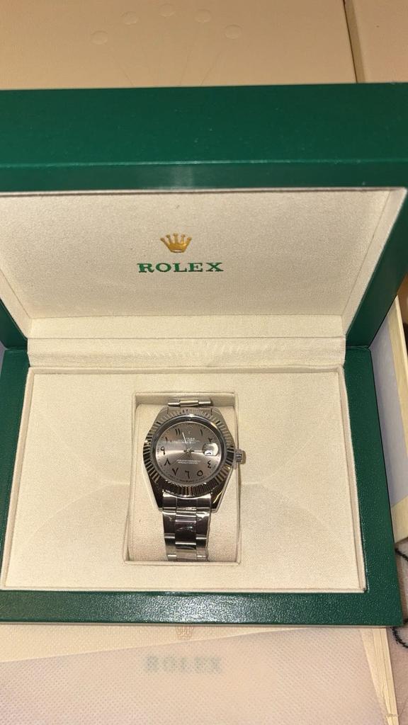 Rolex Datejust zilverkleurig horloge  met papieren, Staal, Polshorloge, Nieuw, Ophalen of Verzenden