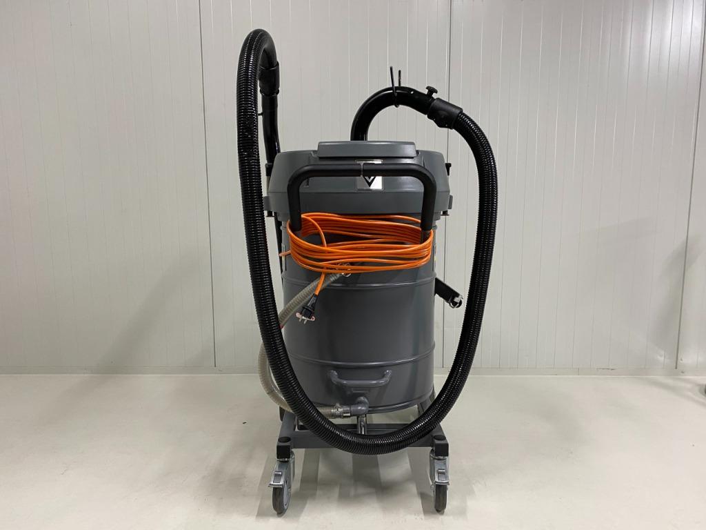 KARCHER INDUSTRIELE STOFZUIGER IVR-L 100/24-2 Tc, Ophalen of Verzenden, Zo goed als nieuw, 2000 watt of meer