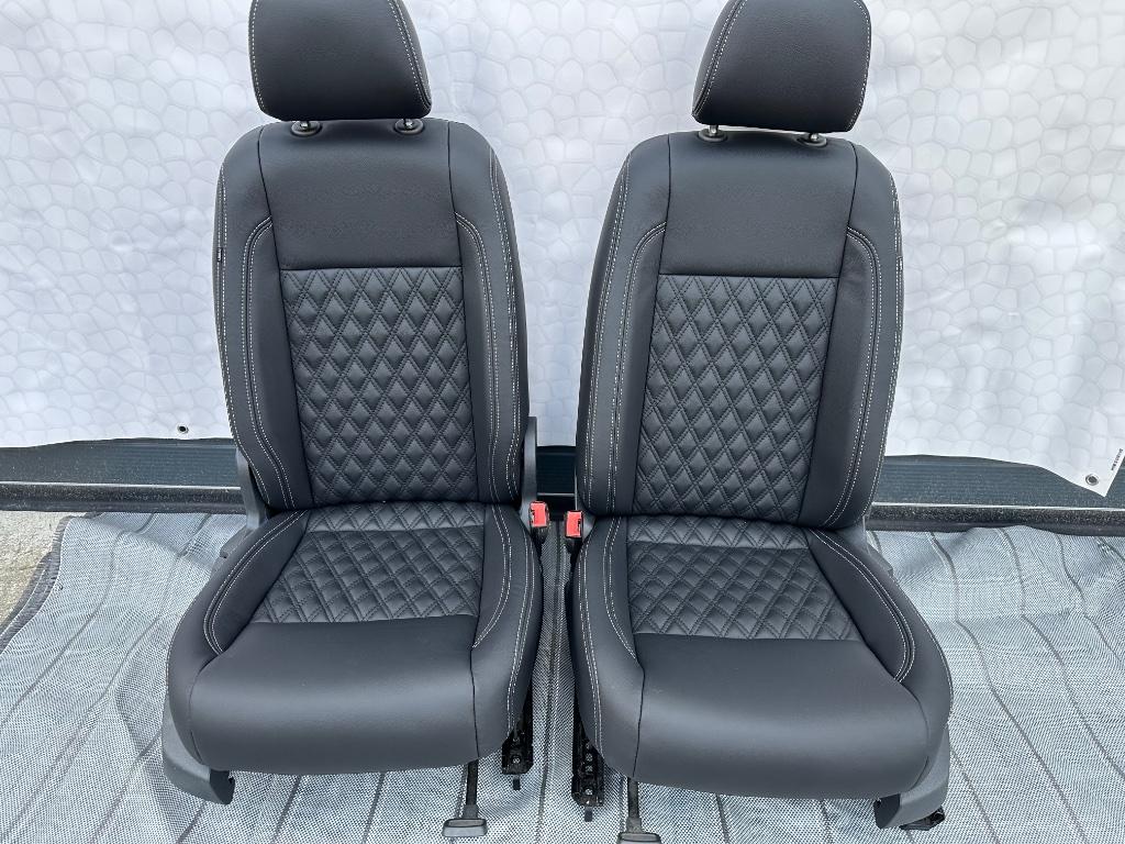 Bestuurder + Bijrijderstoel met zwart leder voor VW Caddy, Ophalen, Nieuw, Volkswagen