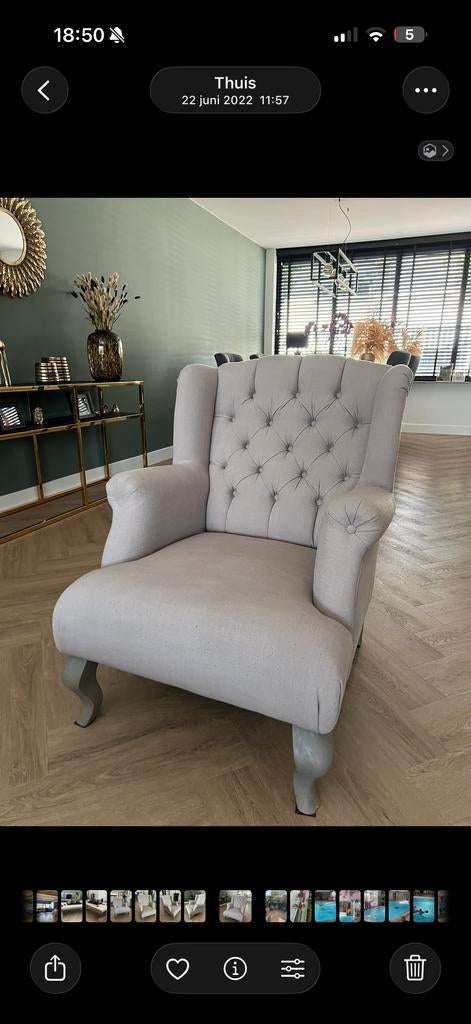 Mooie fauteuil met knopen in rugleuning, Huis en Inrichting, Fauteuils, Gebruikt, Stof, 75 tot 100 cm, Ophalen of Verzenden