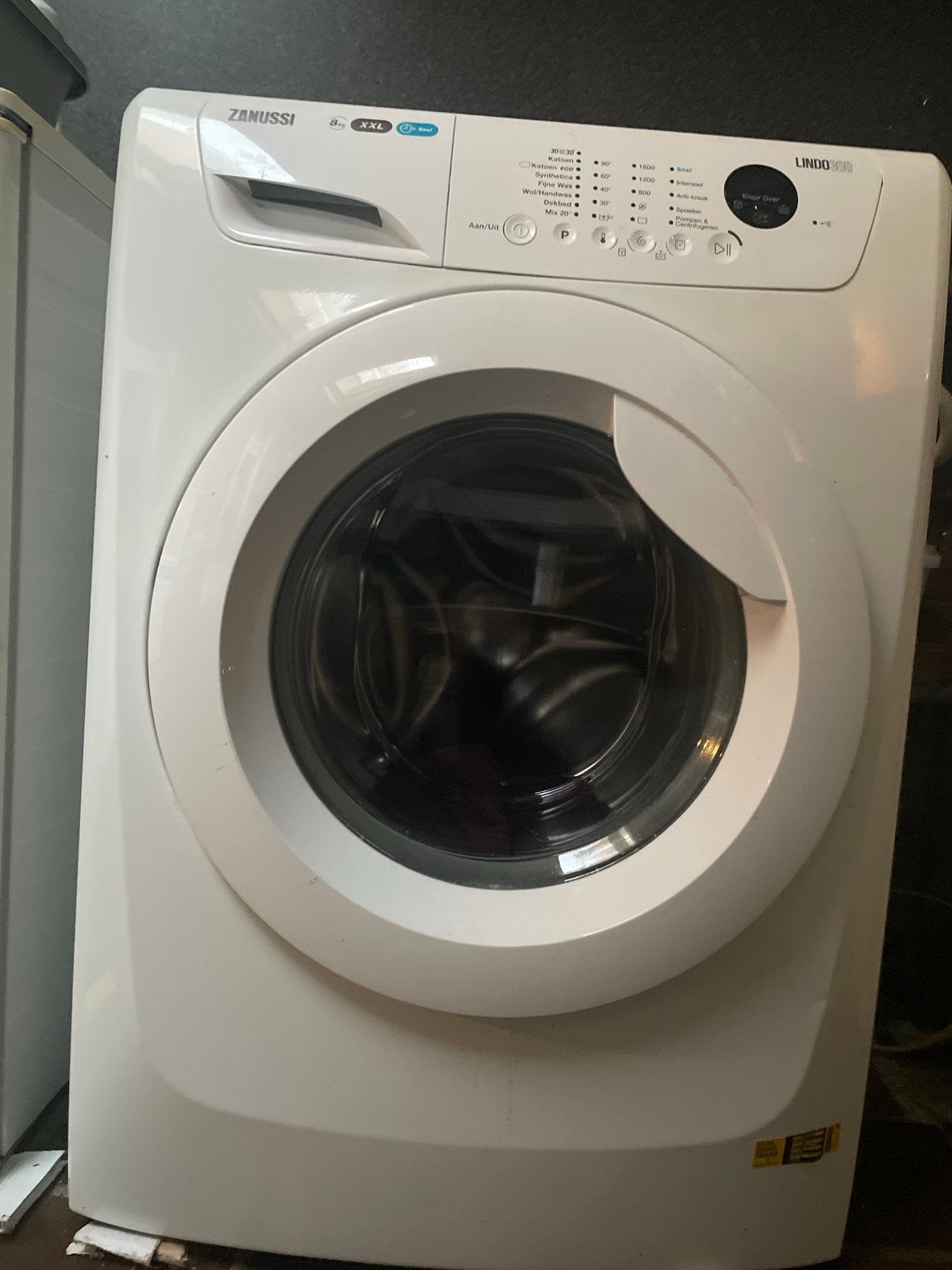 Zanussi Lindo 300 Wasmachine 8kg XXL, Witgoed en Apparatuur, Wasmachines, Ophalen, 1200 tot 1600 toeren, Gebruikt, 8 tot 10 kg