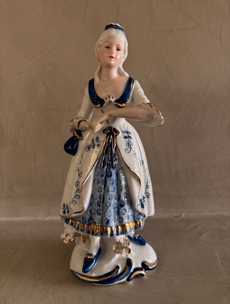 Oud Beeldje Victoriaans Dame 21 cm, Antiek en Kunst, Ophalen