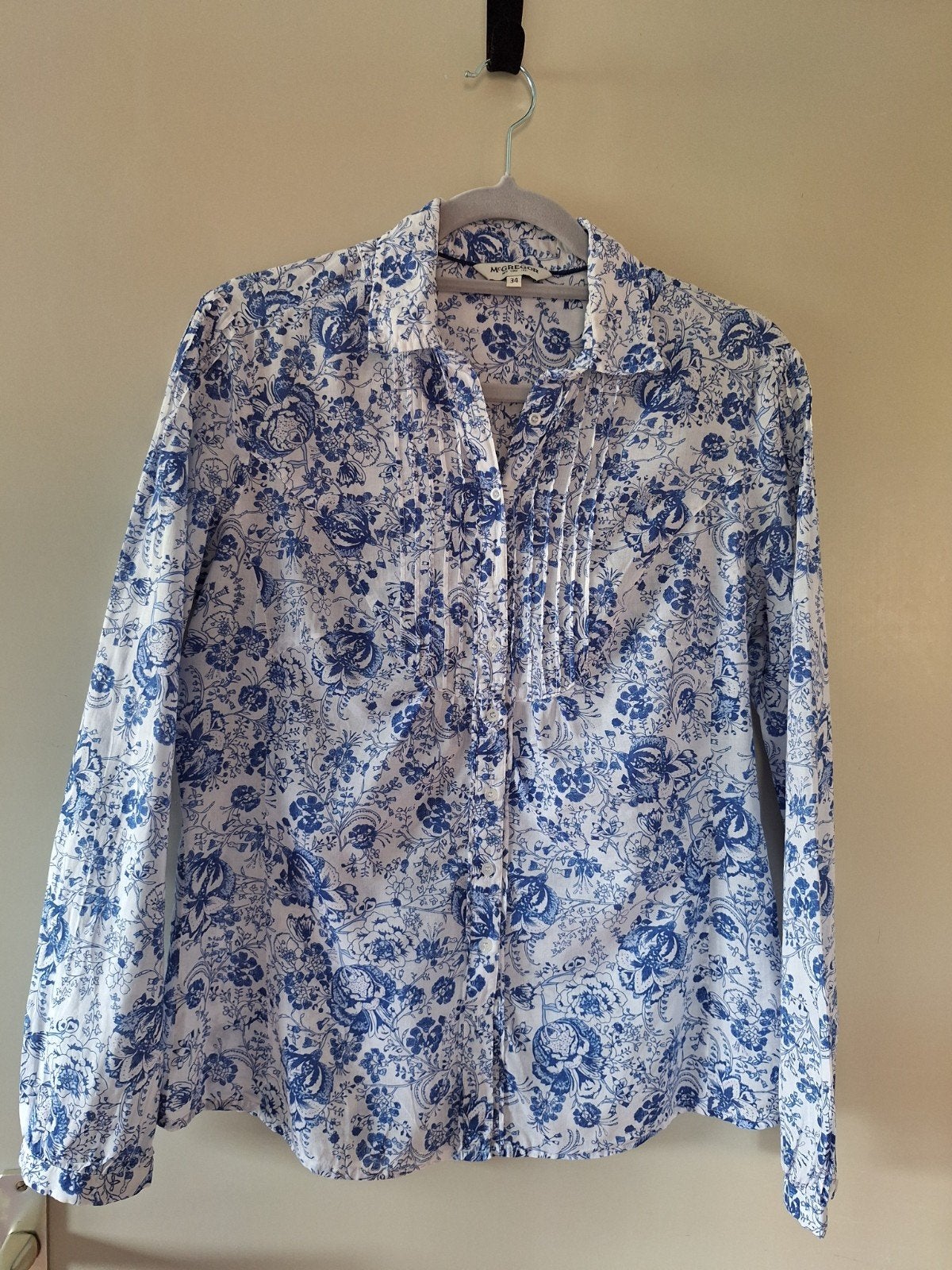 McGregor blouse wit/blauw bloemenprint maat 34, Kleding | Dames, McGregor, Wit, Ophalen of Verzenden, Zo goed als nieuw
