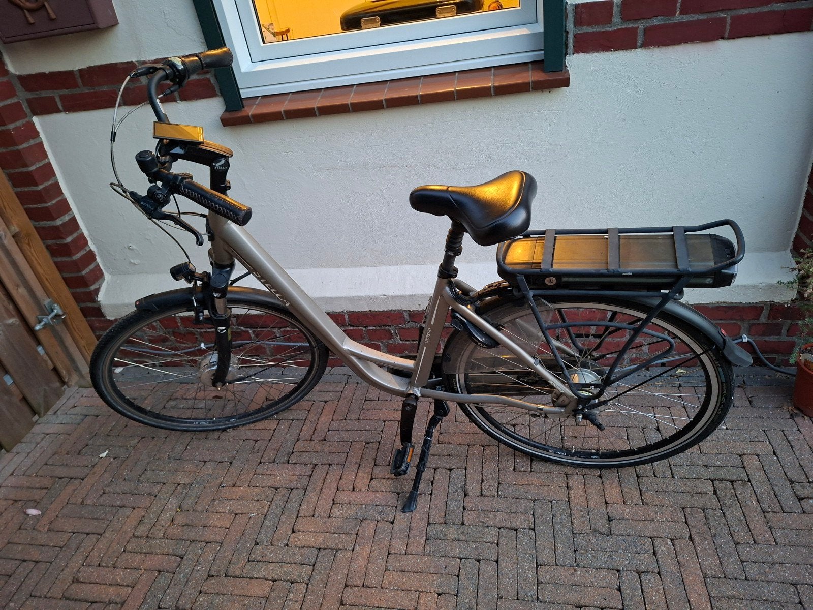 Stella Livorno elektrische fiets, Gebruikt, 51 tot 55 cm, 30 tot 50 km per accu, Ophalen